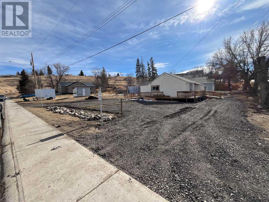 606 Main St Street, Cardston, Alberta