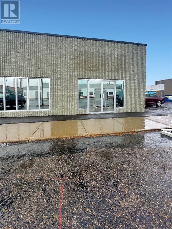 209 11 Street S, Lethbridge, Alberta