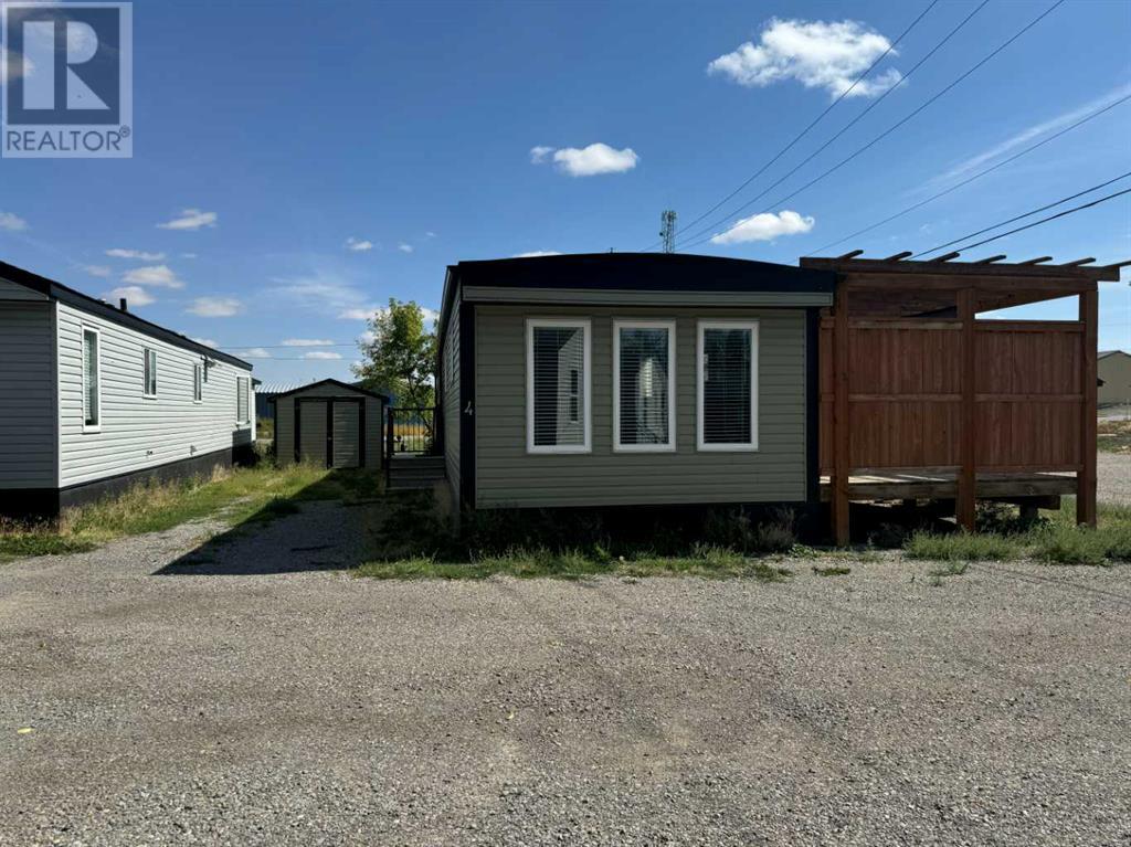 1048 Elk Avenue, Pincher Creek, Alberta  T0K 1W0 - Photo 7 - A2162951