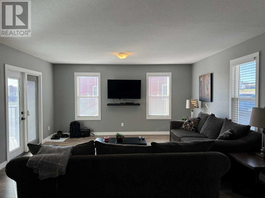 1048 Elk Avenue, Pincher Creek, Alberta  T0K 1W0 - Photo 14 - A2162951