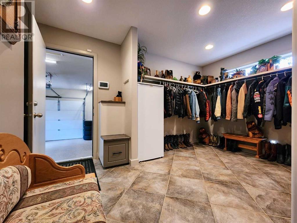 141 Coachwood Point W, Lethbridge, Alberta  T1K 6A6 - Photo 36 - A2106765