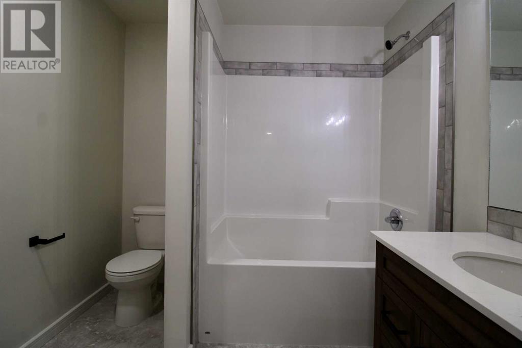 1015 17a Street S, Lethbridge, Alberta  T1K 1Z5 - Photo 12 - A2216670