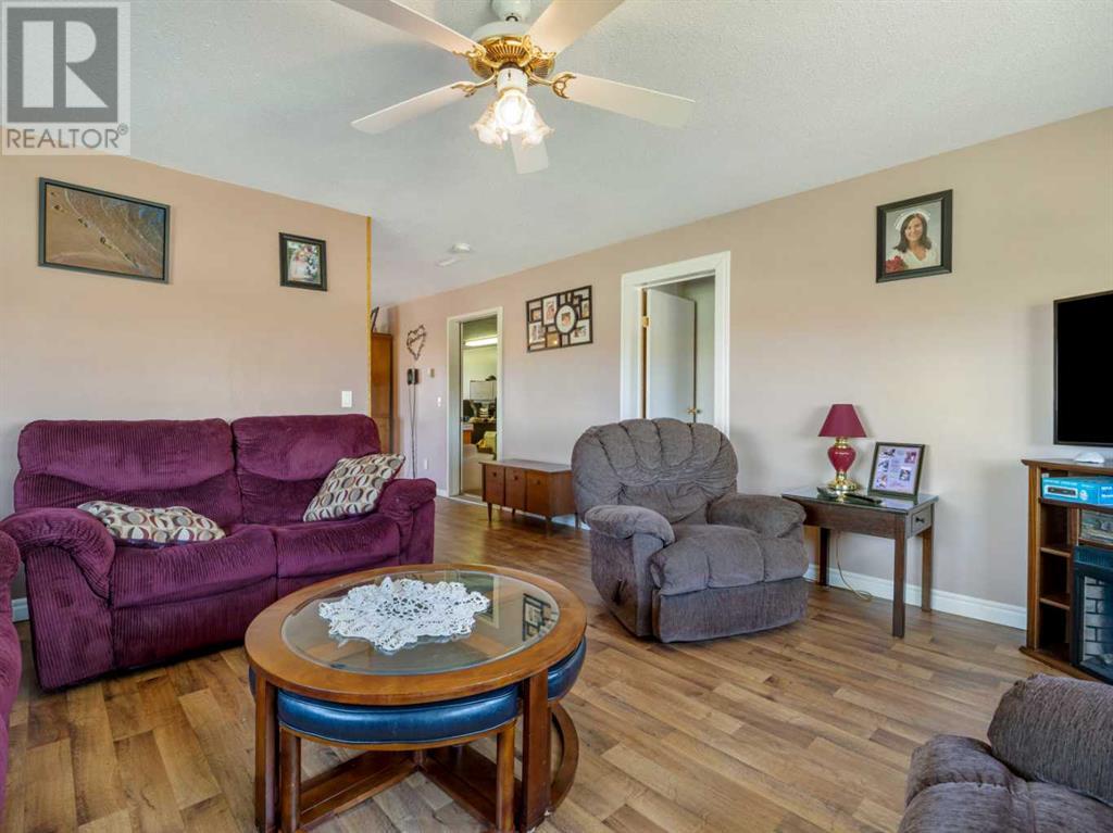 203037 Township Road 80, Rural Lethbridge County, Alberta  T1K 8G9 - Photo 10 - A2218250