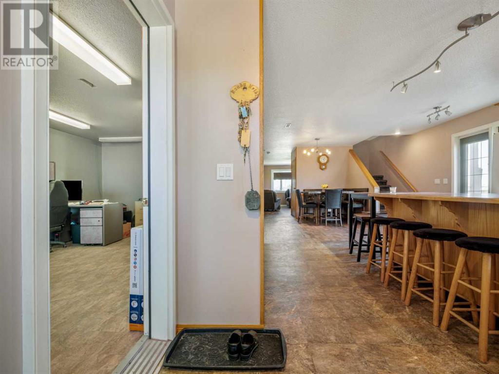 203037 Township Road 80, Rural Lethbridge County, Alberta  T1K 8G9 - Photo 2 - A2218250
