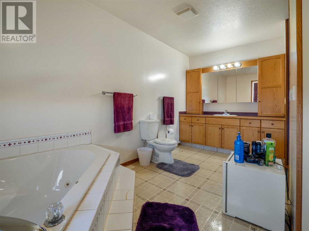 203037 Township Road 80, Rural Lethbridge County, Alberta  T1K 8G9 - Photo 23 - A2218250