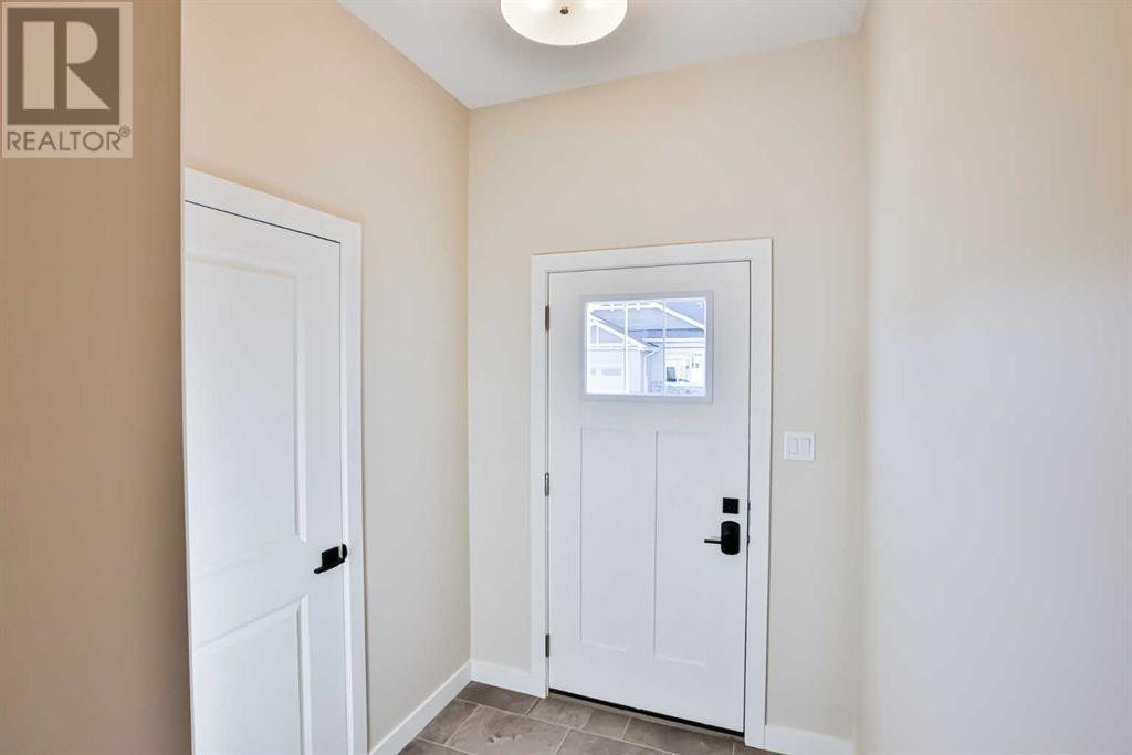 2, 18 Riverford Close W, Lethbridge, Alberta  T1K 8K8 - Photo 8 - A2093142
