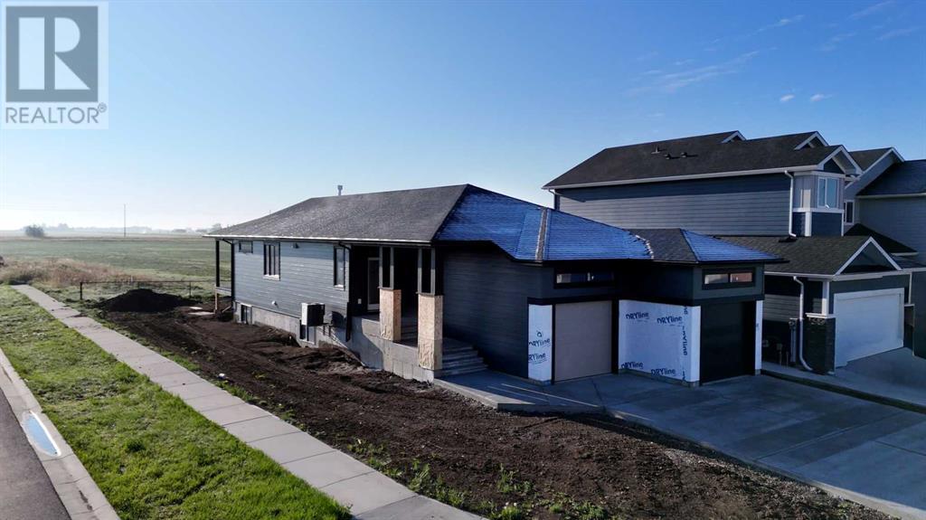 1712 Sixmile View S, Lethbridge, Alberta