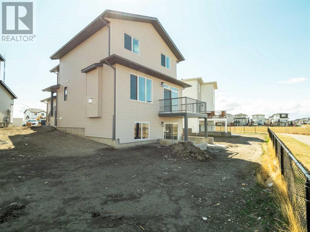 245 Blackwolf Place N, Lethbridge, Alberta  T1H 7J2 - Photo 3 - A2180230