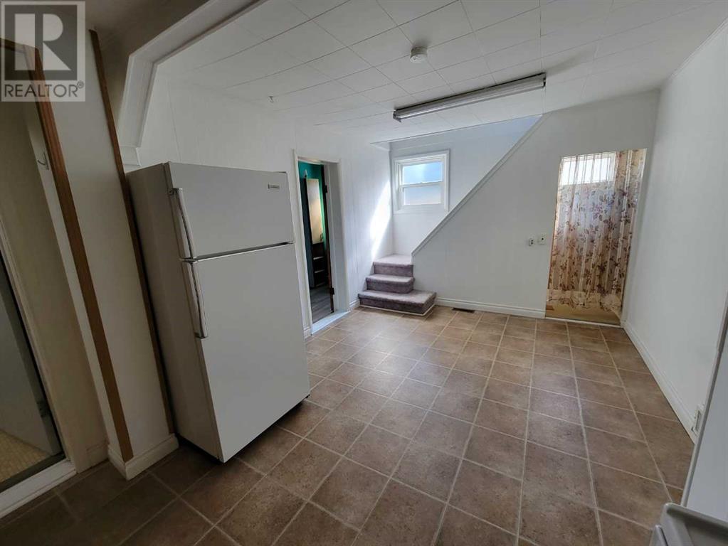 137 14 Street N, Lethbridge, Alberta  T1H 2V6 - Photo 7 - A2166115