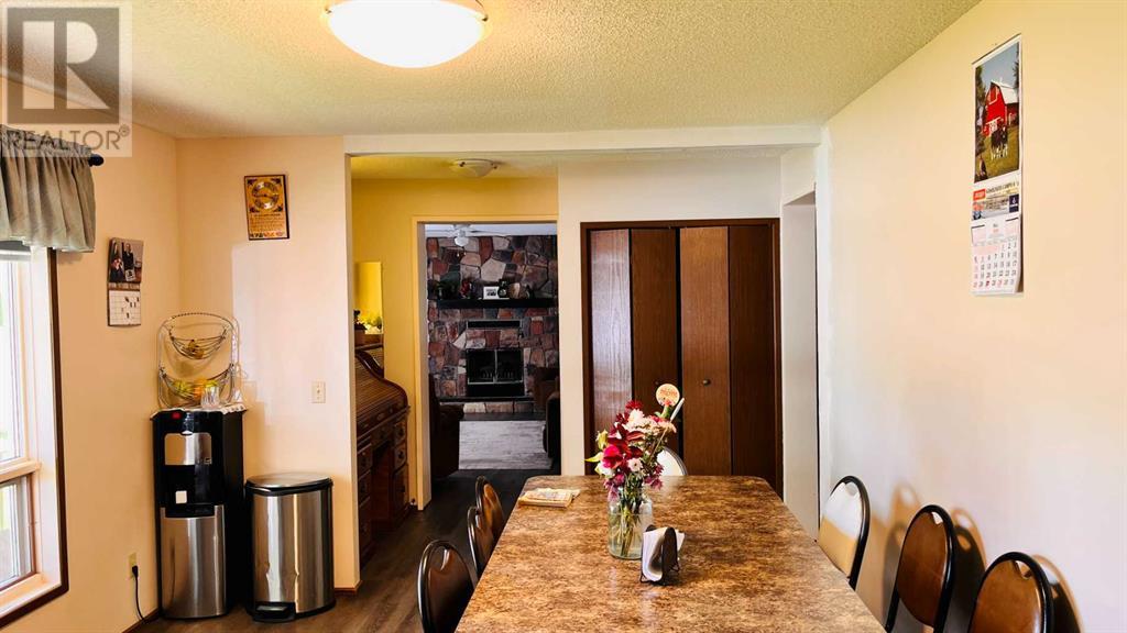 130 2 Avenue W, Bow Island, Alberta  T0K 0G0 - Photo 4 - A2224361