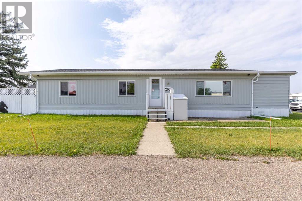 203, 2300 13 Street, Lethbridge, Alberta