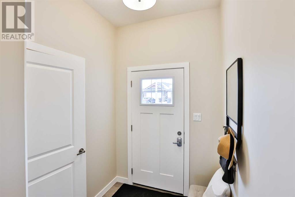 3, 14 Riverford Close W, Lethbridge, Alberta  T1K 8K8 - Photo 4 - A2061856