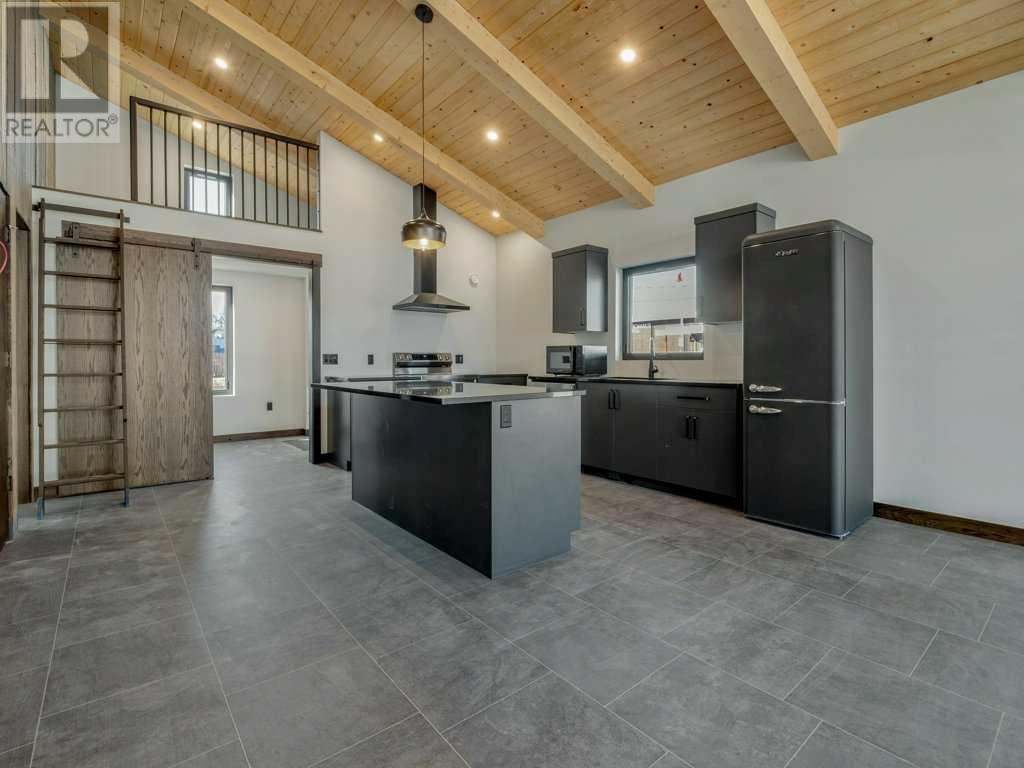 686 Lacombe Street, Pincher Creek, Alberta  T0K 1W0 - Photo 16 - A2207854