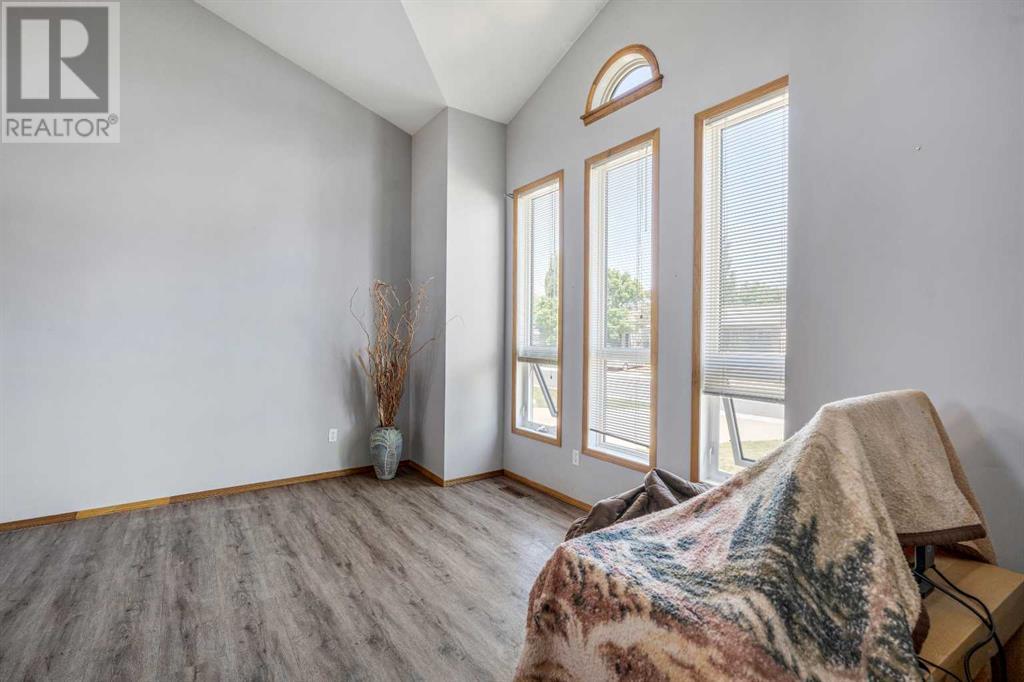 199 Mt Crandell Crescent W, Lethbridge, Alberta  T1K 6M2 - Photo 6 - A2229483