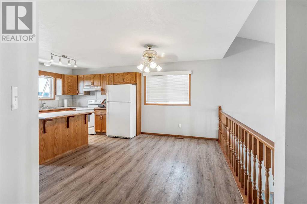 199 Mt Crandell Crescent W, Lethbridge, Alberta  T1K 6M2 - Photo 10 - A2229483
