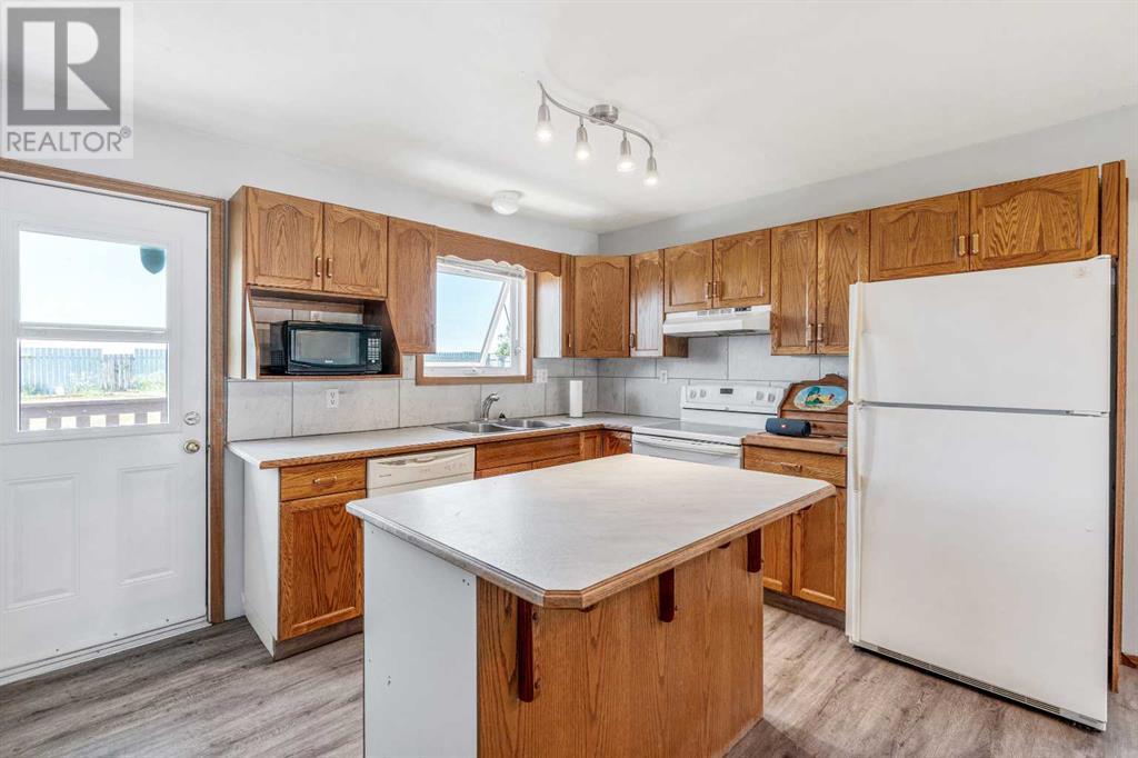 199 Mt Crandell Crescent W, Lethbridge, Alberta  T1K 6M2 - Photo 14 - A2229483
