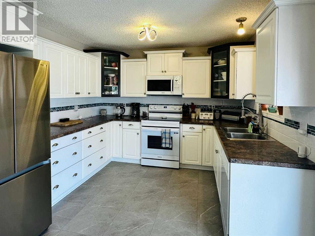 5615 46 Street, Taber, Alberta  T1G 1G9 - Photo 10 - A2210502