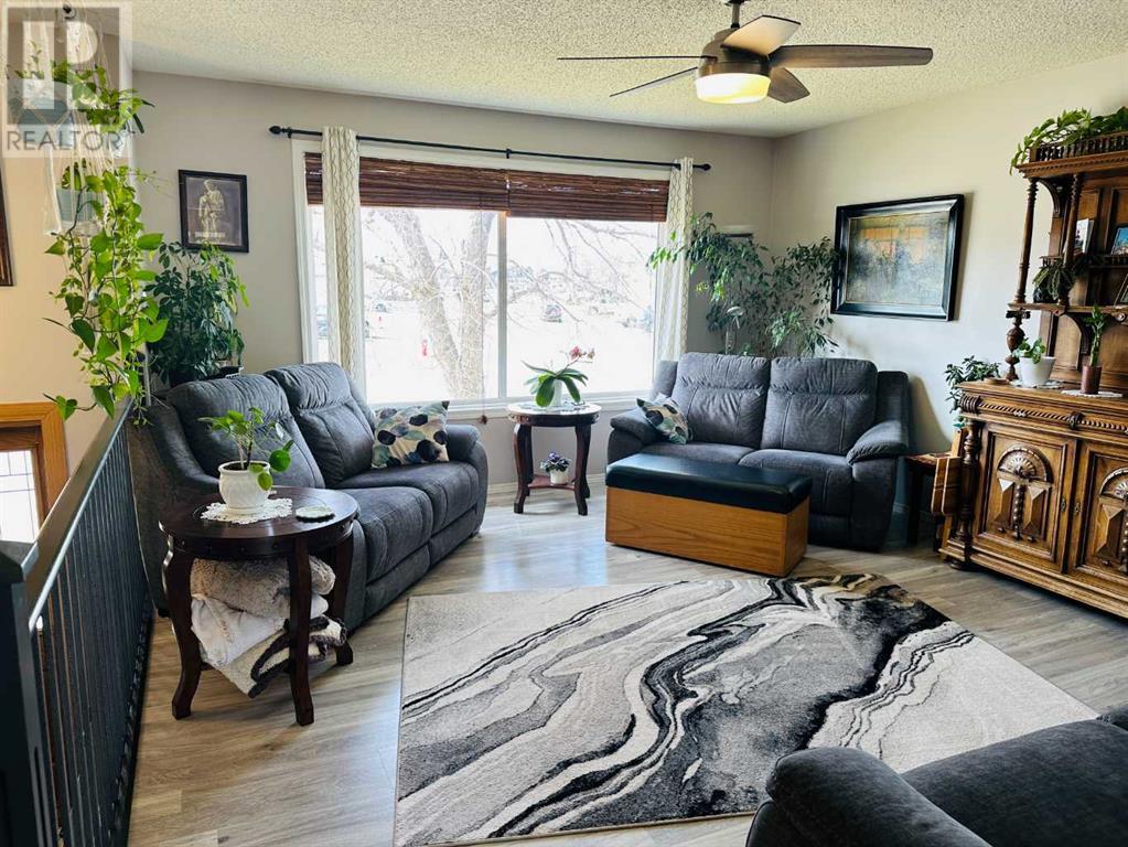 5615 46 Street, Taber, Alberta  T1G 1G9 - Photo 7 - A2210502