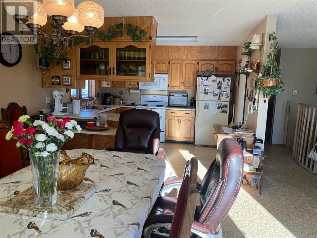 214015 Twp Rd 52, Cardston, Alberta  T0K 0L0 - Photo 2 - A2212409