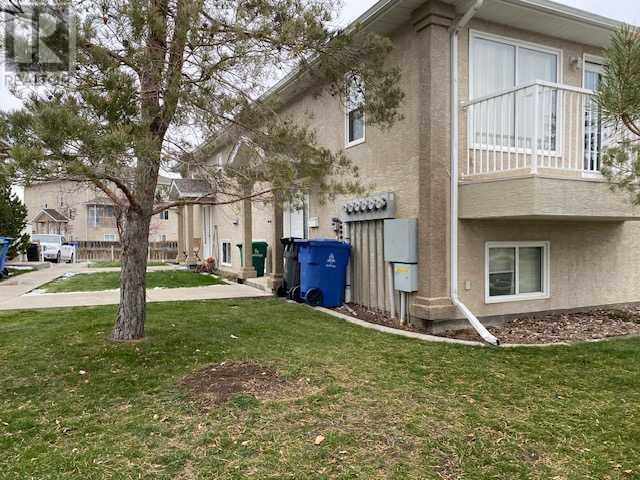 5, 5 Tartan Boulevard W, Lethbridge, Alberta  T1J 5Y5 - Photo 2 - A2228289