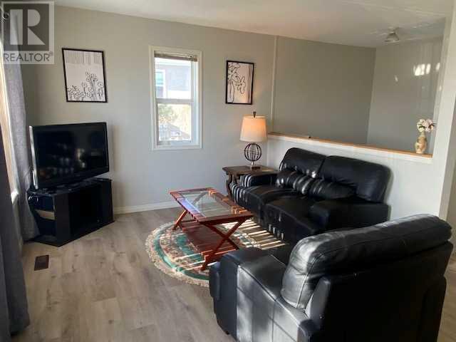 5, 5 Tartan Boulevard W, Lethbridge, Alberta  T1J 5Y5 - Photo 5 - A2228289