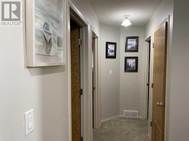 5, 5 Tartan Boulevard W, Lethbridge, Alberta  T1J 5Y5 - Photo 9 - A2228289