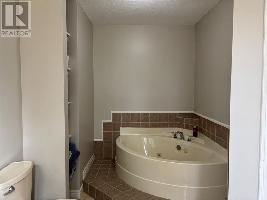 182 S 3 Street E, Magrath, Alberta  T0K 1J0 - Photo 26 - A2205800