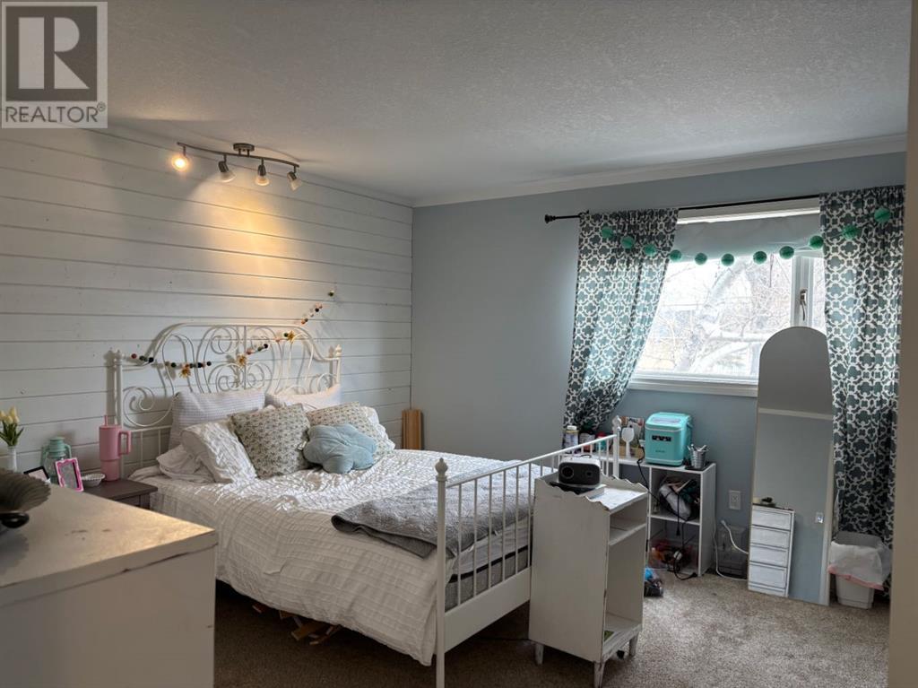 182 S 3 Street E, Magrath, Alberta  T0K 1J0 - Photo 31 - A2205800