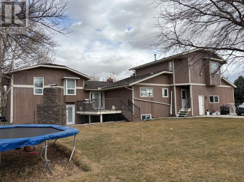 182 S 3 Street E, Magrath, Alberta  T0K 1J0 - Photo 48 - A2205800
