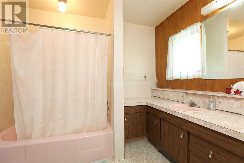 302 King Street, Nobleford, Alberta  T0L 1S0 - Photo 46 - A2230649