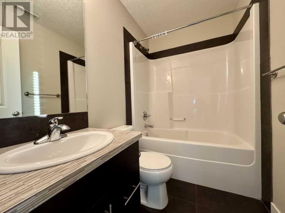 511 Mt. Sundance Place W, Lethbridge, Alberta  T1J 5H9 - Photo 13 - A2226010