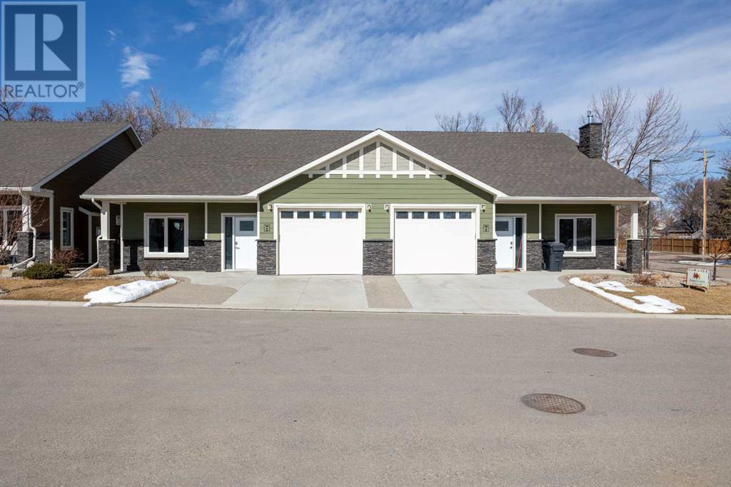 5, 333 Cowan Avenue, Picture Butte, Alberta