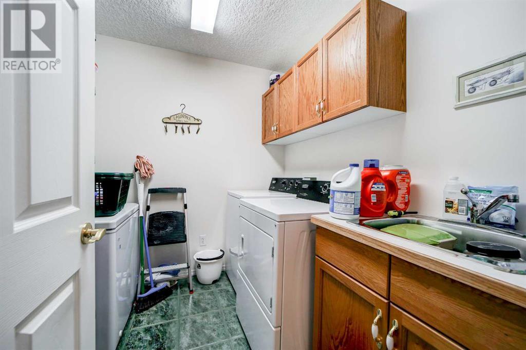 403, 100 2 Avenue S, Lethbridge, Alberta  T1J 0B5 - Photo 6 - A2214540