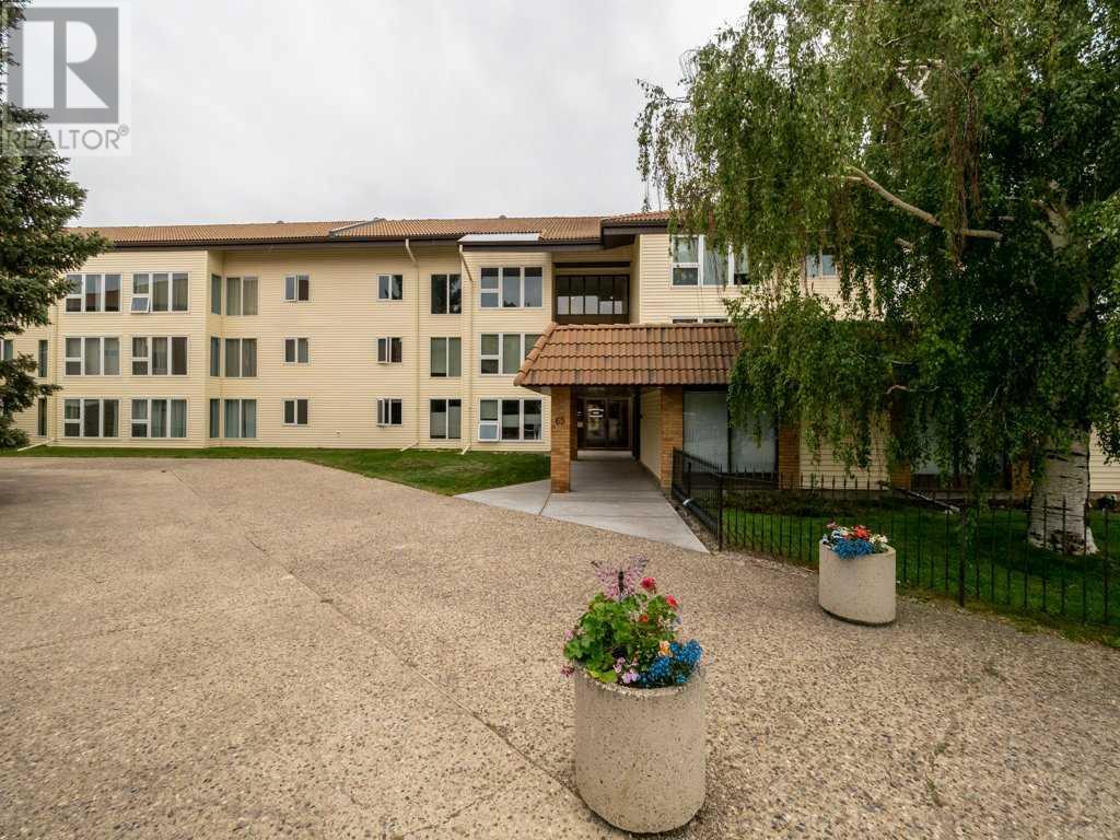 311, 65 Temple Boulevard W, Lethbridge, Alberta