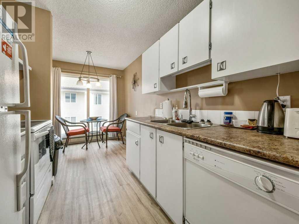 311, 65 Temple Boulevard W, Lethbridge, Alberta  T1K 5M2 - Photo 14 - A2232967