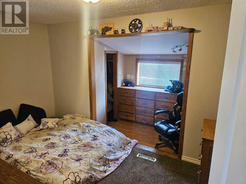 1138 42 Avenue N, Lethbridge, Alberta  T1H 6B2 - Photo 7 - A2229638