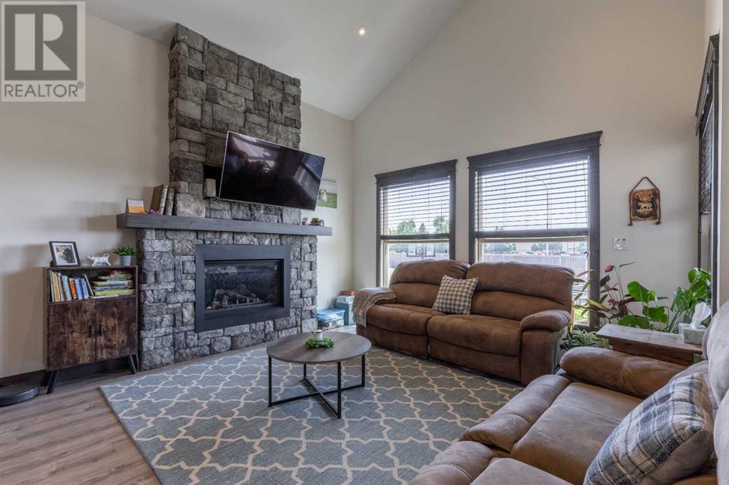 14 Westview Place, Taber, Alberta  T1G 0C8 - Photo 6 - A2232006