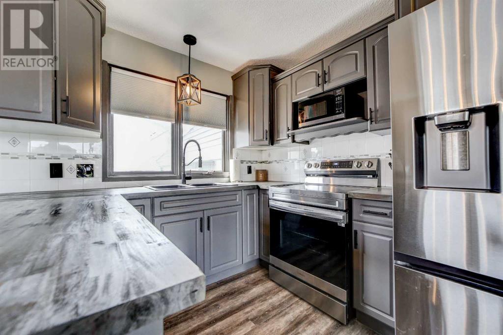 340 Canyon Drive, Pincher Creek, Alberta  T0K 1W0 - Photo 10 - A2228864