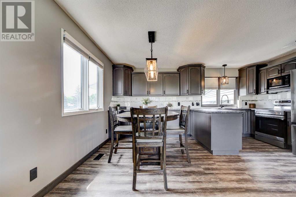 340 Canyon Drive, Pincher Creek, Alberta  T0K 1W0 - Photo 11 - A2228864