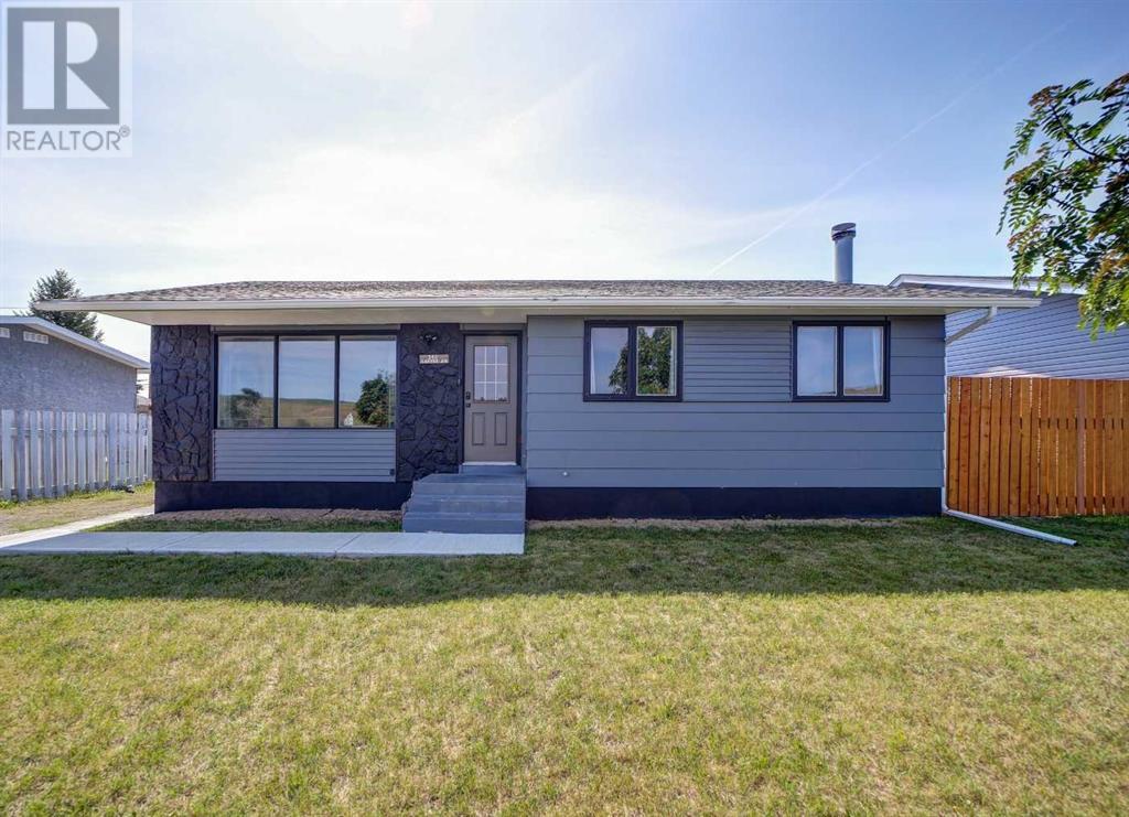 340 Canyon Drive, Pincher Creek, Alberta