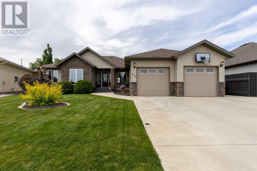137 Garrison Drive, Fort Macleod, Alberta