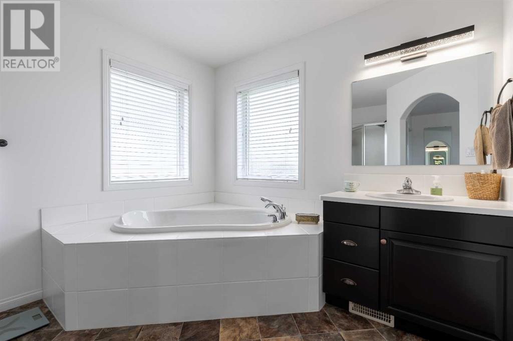 137 Garrison Drive, Fort Macleod, Alberta  T0L 0Z0 - Photo 20 - A2228793