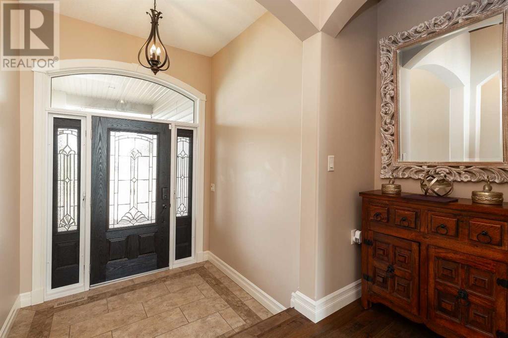 969 Canyonview Place W, Lethbridge, Alberta  T1K 5R9 - Photo 4 - A2233589