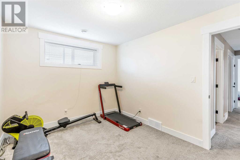 129 W 2 Avenue N, Magrath, Alberta  T0K 1J0 - Photo 29 - A2220881