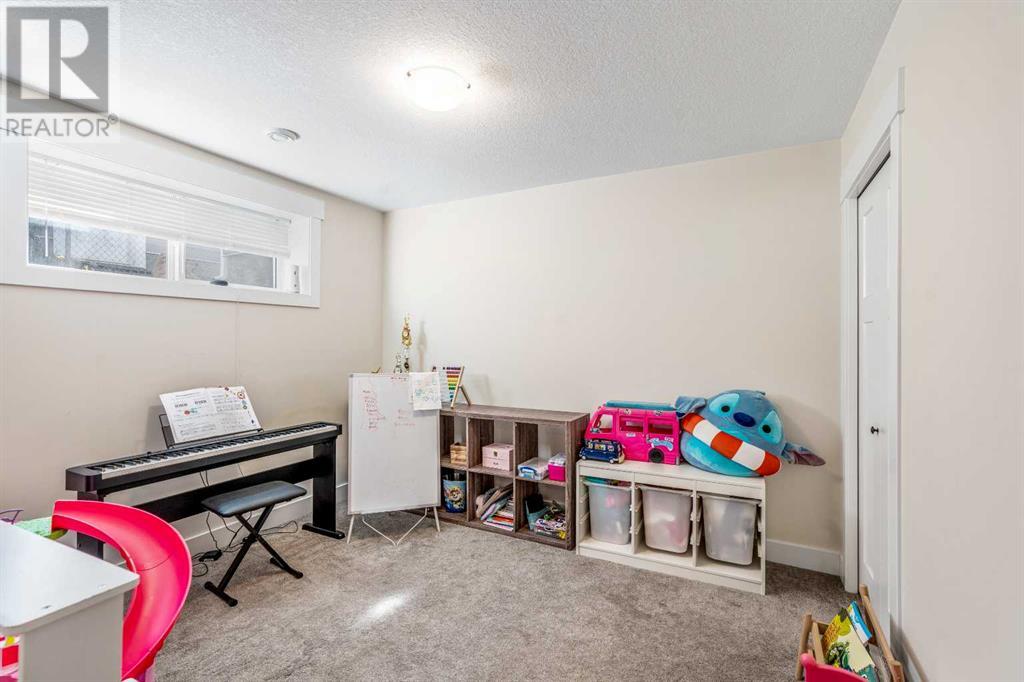 129 W 2 Avenue N, Magrath, Alberta  T0K 1J0 - Photo 28 - A2220881