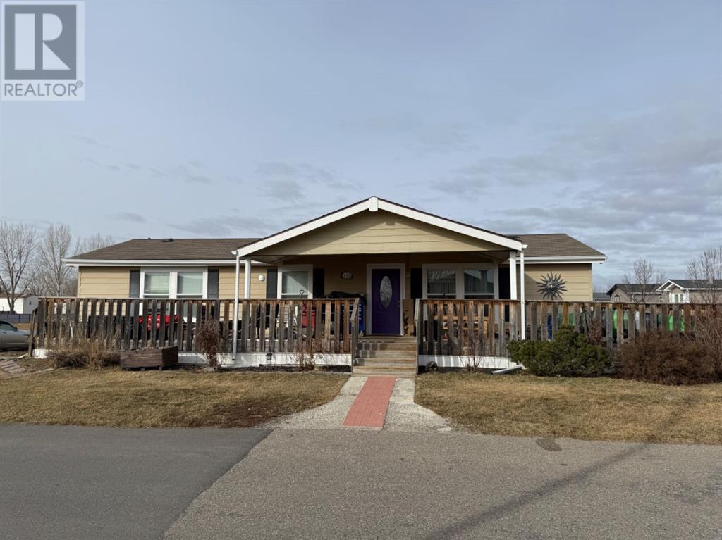 414 Conductor Boulevard, Coaldale, Alberta