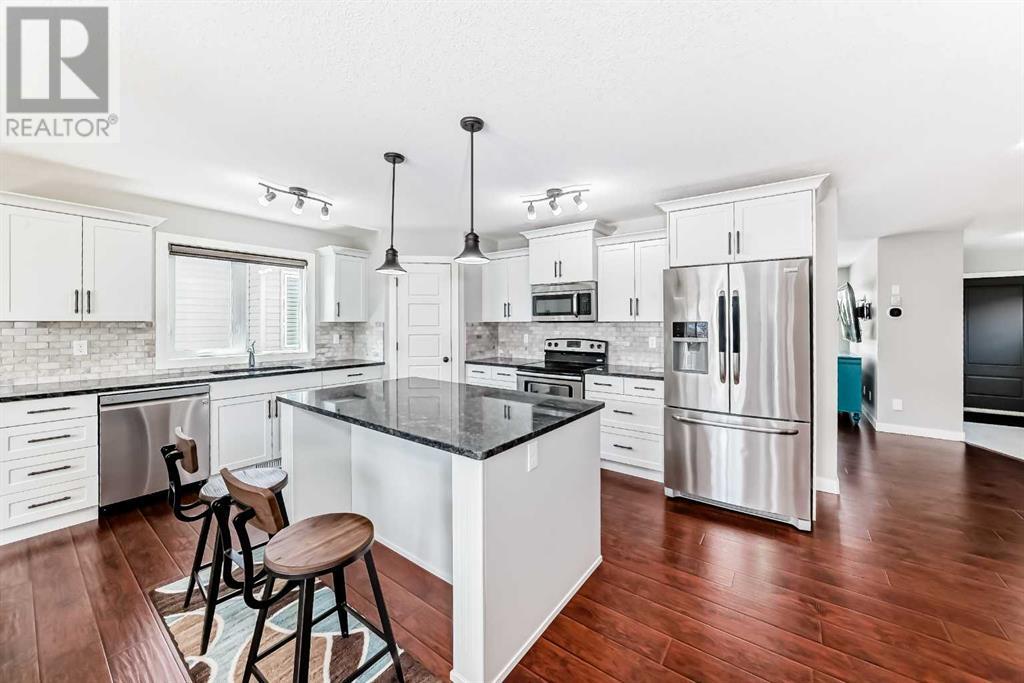 636 Aquitania Boulevard W, Lethbridge, Alberta  T1J 5G5 - Photo 6 - A2218706