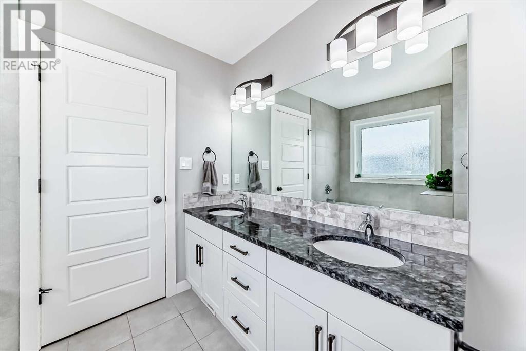 636 Aquitania Boulevard W, Lethbridge, Alberta  T1J 5G5 - Photo 22 - A2218706