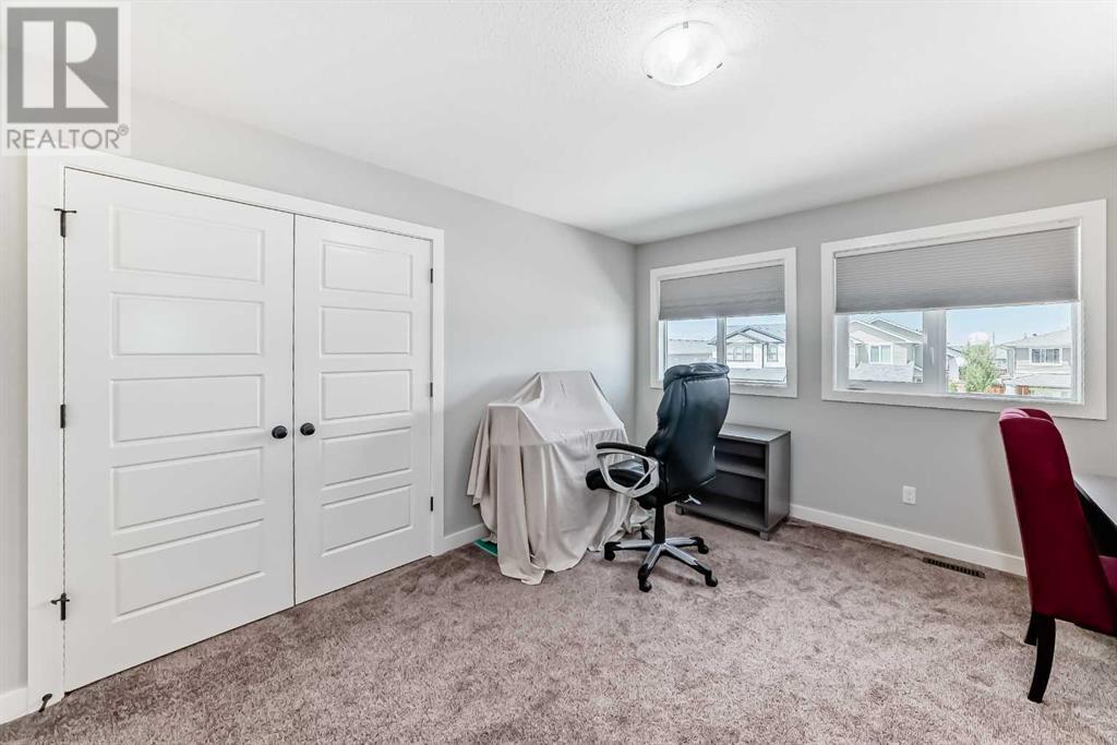 636 Aquitania Boulevard W, Lethbridge, Alberta  T1J 5G5 - Photo 27 - A2218706
