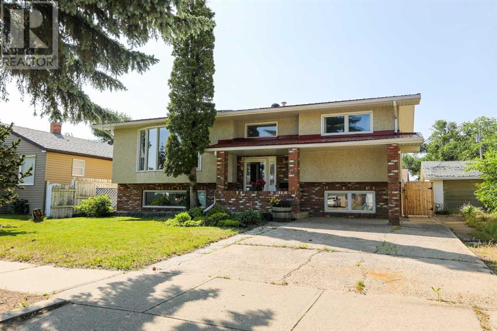 5020 44 Avenue, Taber, Alberta